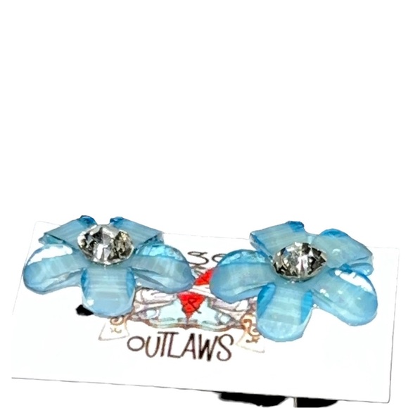 •Blue Flower Gem Stud Earrings• - Picture 2 of 3